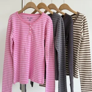 Pink Striped Y2K Long Sleeve Tee
